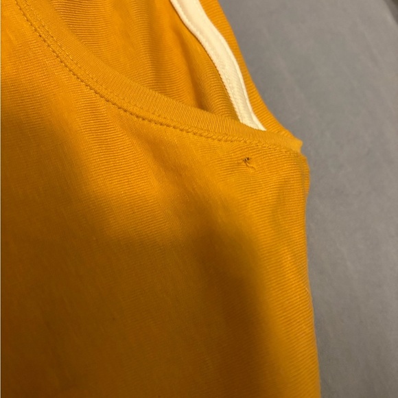 Talbots Shirt Large Women’s Gold Longsleeve NWOT Crew Neck 100% Cotton - Picture 8 of 12
